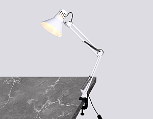 Настольная лампа Desk DE7719
